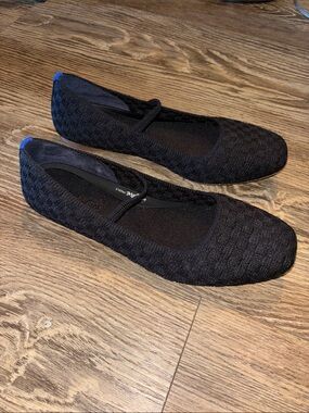 Rothy's Black The Max Square Mary Jane flats, 
Women's 10.5 NWOT